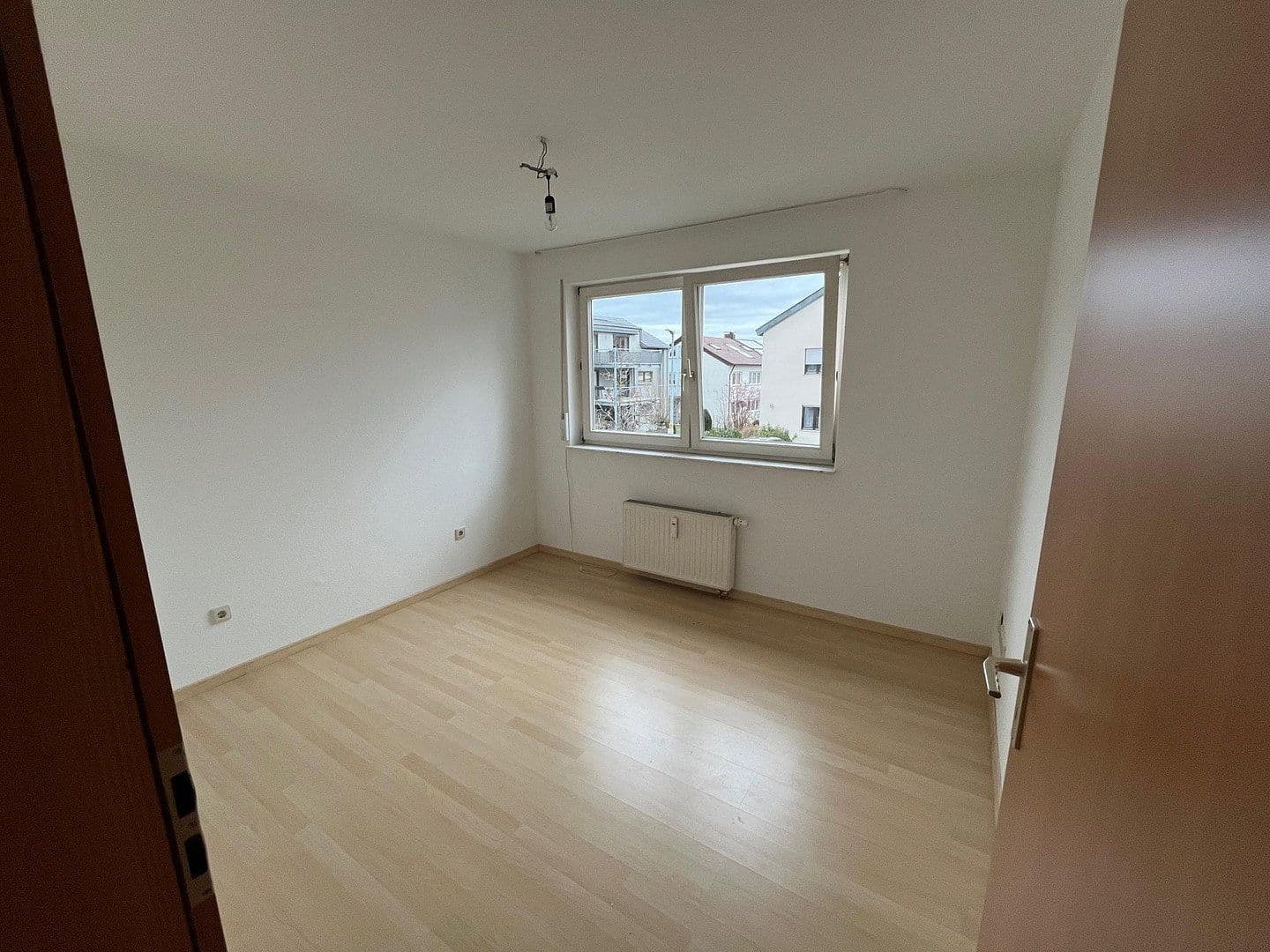 Pronájem bytu 3+kk 72 m², Gerteisenstr. 9, Gerlingen, Bádensko-Württembersko Pronájem bytu 3+kk 72 m², Gerteisenstr. 9, Gerlingen, Bádensko-Württembersko