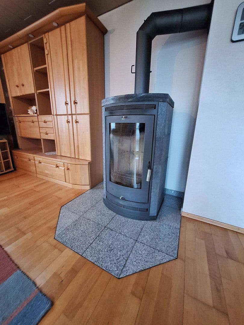 Prodej domu 160 m², pozemek 607 m², Flurstrasse 40, Neu-Ulm, Bavorsko Prodej domu 160 m², pozemek 607 m², Flurstrasse 40, Neu-Ulm, Bavorsko