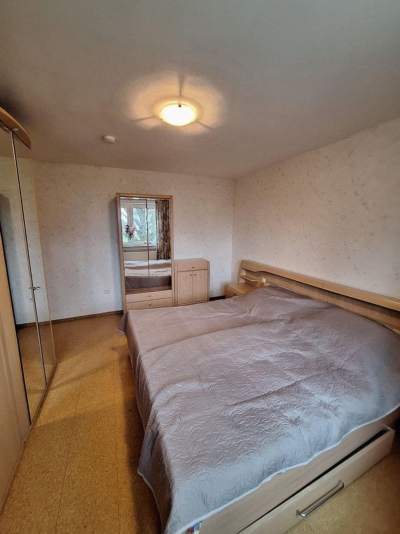 Prodej domu 160 m², pozemek 607 m², Flurstrasse 40, Neu-Ulm, Bavorsko Prodej domu 160 m², pozemek 607 m², Flurstrasse 40, Neu-Ulm, Bavorsko