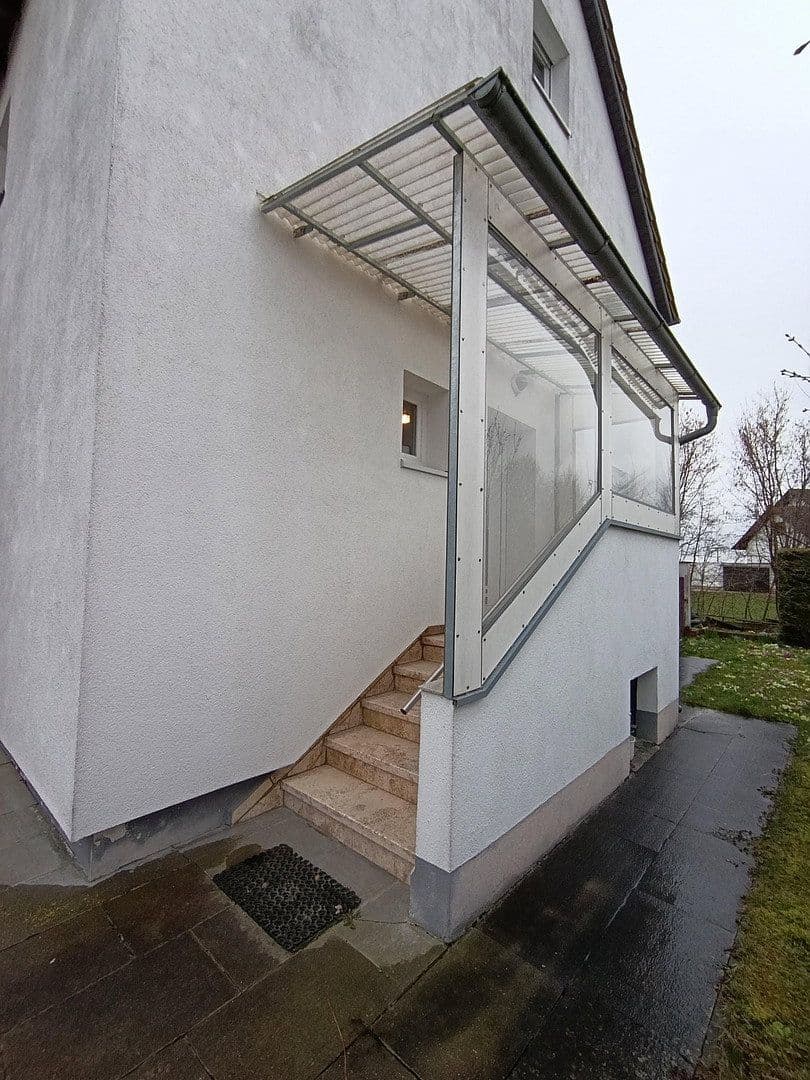 Prodej domu 160 m², pozemek 607 m², Flurstrasse 40, Neu-Ulm, Bavorsko Prodej domu 160 m², pozemek 607 m², Flurstrasse 40, Neu-Ulm, Bavorsko