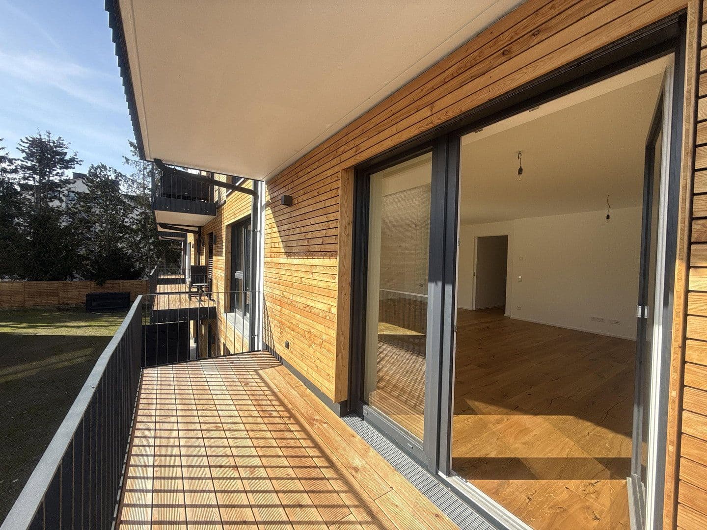 Pronájem bytu 4+1 117 m², Grünlandstr. 3, Karlsfeld, Bavorsko Pronájem bytu 4+1 117 m², Grünlandstr. 3, Karlsfeld, Bavorsko