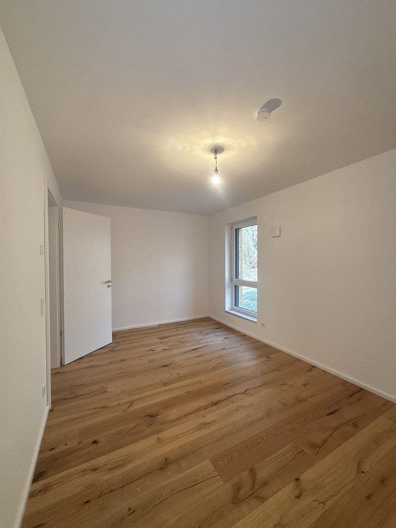 Pronájem bytu 4+1 117 m², Grünlandstr. 3, Karlsfeld, Bavorsko Pronájem bytu 4+1 117 m², Grünlandstr. 3, Karlsfeld, Bavorsko