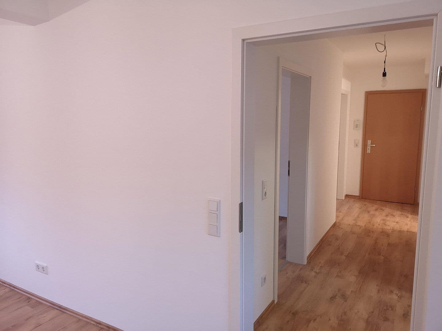 Pronájem bytu 2+kk 72 m², Im Hederichsfeld 86, Leverkusen, Severní Porýní-Vestfálsko Pronájem bytu 2+kk 72 m², Im Hederichsfeld 86, Leverkusen, Severní Porýní-Vestfálsko