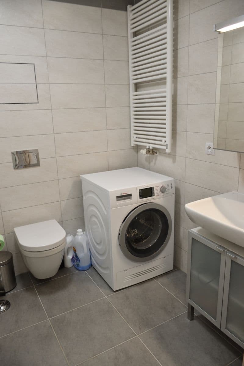 Pronájem bytu 1+kk 36 m², Chlebovická, Praha, Praha Pronájem bytu 1+kk 36 m², Chlebovická, Praha, Praha