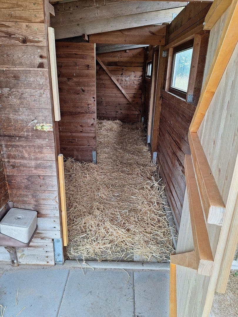 Prodej domu 245 m², pozemek 13.700 m², Wittingen, Dolní Sasko Prodej domu 245 m², pozemek 13.700 m², Wittingen, Dolní Sasko