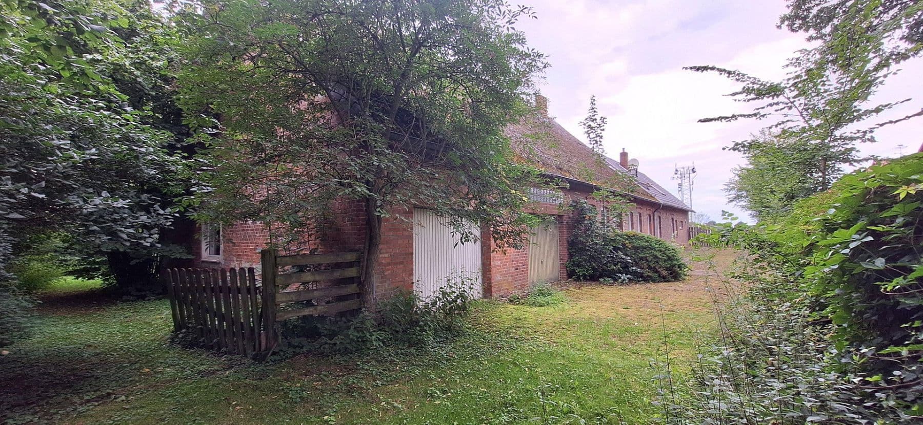 Prodej domu 245 m², pozemek 13.700 m², Wittingen, Dolní Sasko Prodej domu 245 m², pozemek 13.700 m², Wittingen, Dolní Sasko