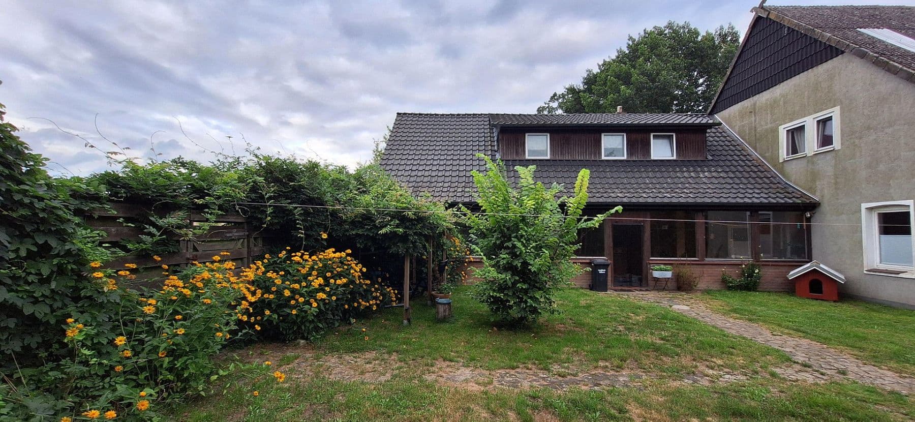 Prodej domu 245 m², pozemek 13.700 m², Wittingen, Dolní Sasko Prodej domu 245 m², pozemek 13.700 m², Wittingen, Dolní Sasko