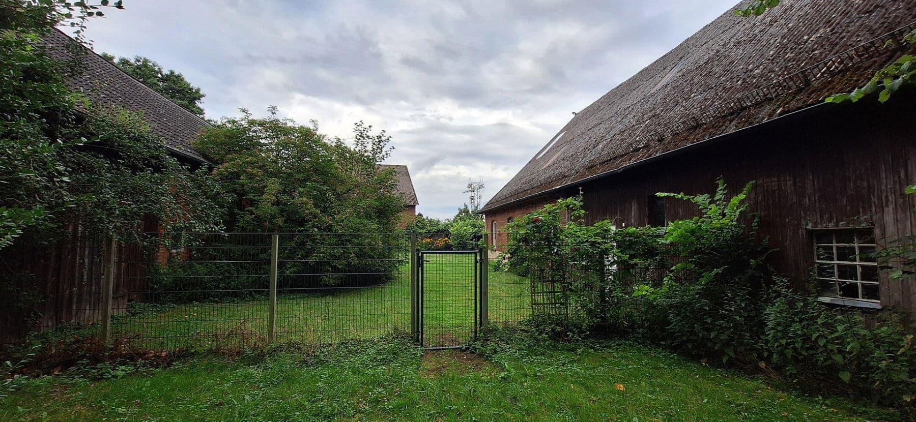 Prodej domu 245 m², pozemek 13.700 m², Wittingen, Dolní Sasko Prodej domu 245 m², pozemek 13.700 m², Wittingen, Dolní Sasko