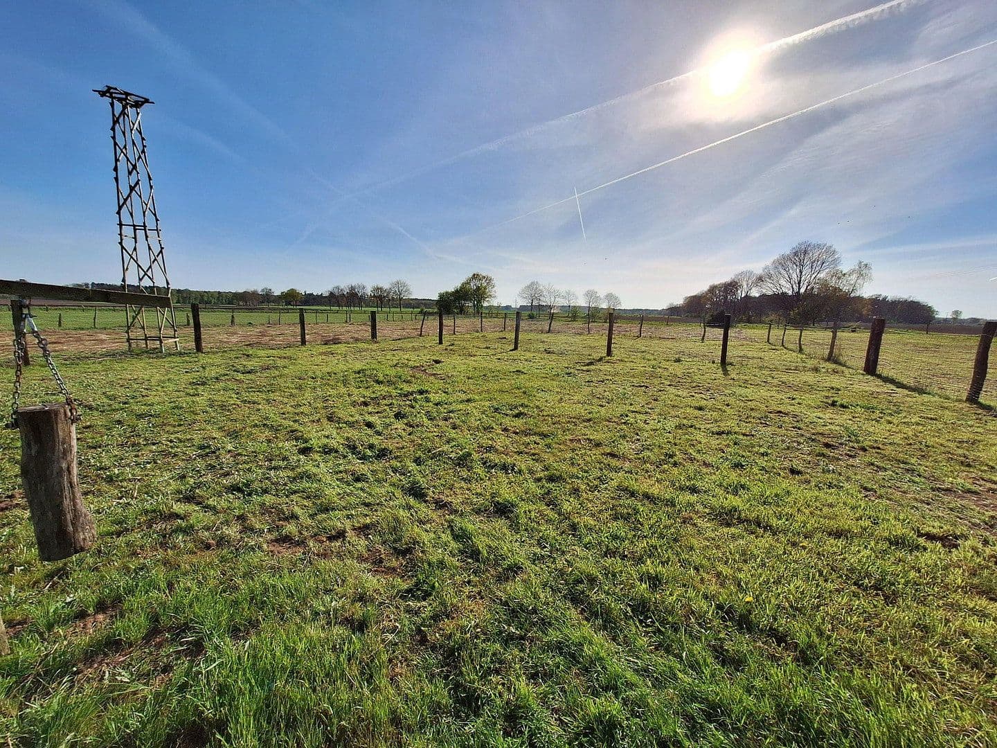 Prodej domu 245 m², pozemek 13.700 m², Wittingen, Dolní Sasko Prodej domu 245 m², pozemek 13.700 m², Wittingen, Dolní Sasko