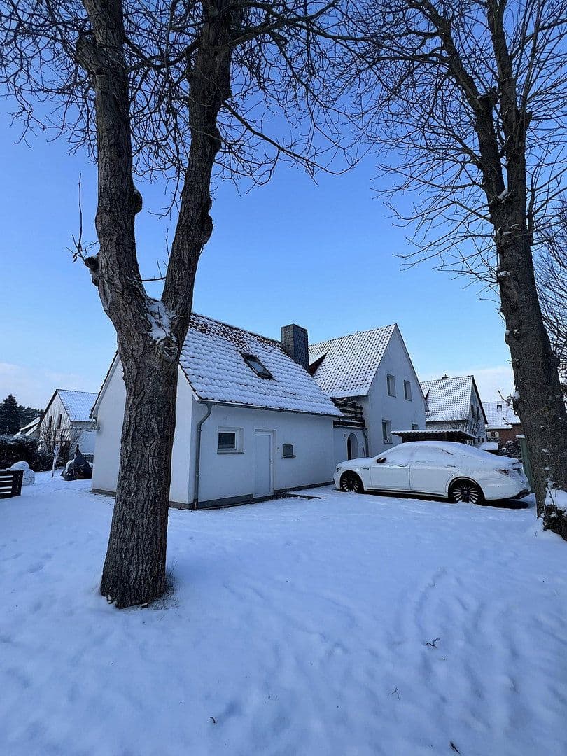 Prodej domu 200 m², pozemek 913 m², Gifhorn, Dolní Sasko Prodej domu 200 m², pozemek 913 m², Gifhorn, Dolní Sasko
