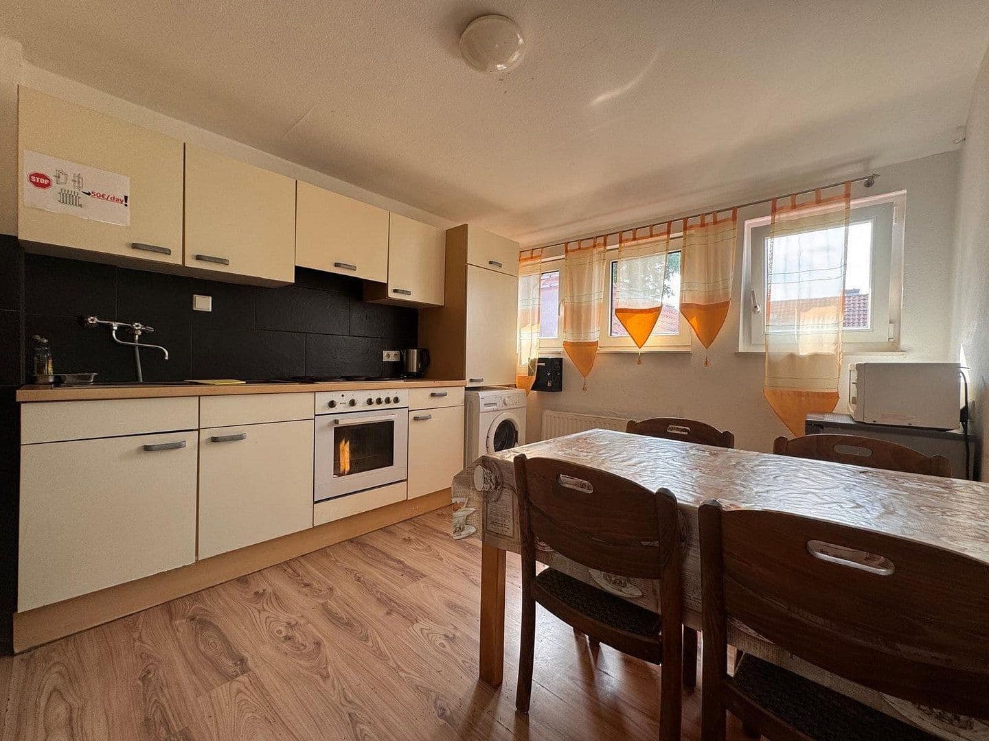 Prodej domu 200 m², pozemek 913 m², Gifhorn, Dolní Sasko Prodej domu 200 m², pozemek 913 m², Gifhorn, Dolní Sasko