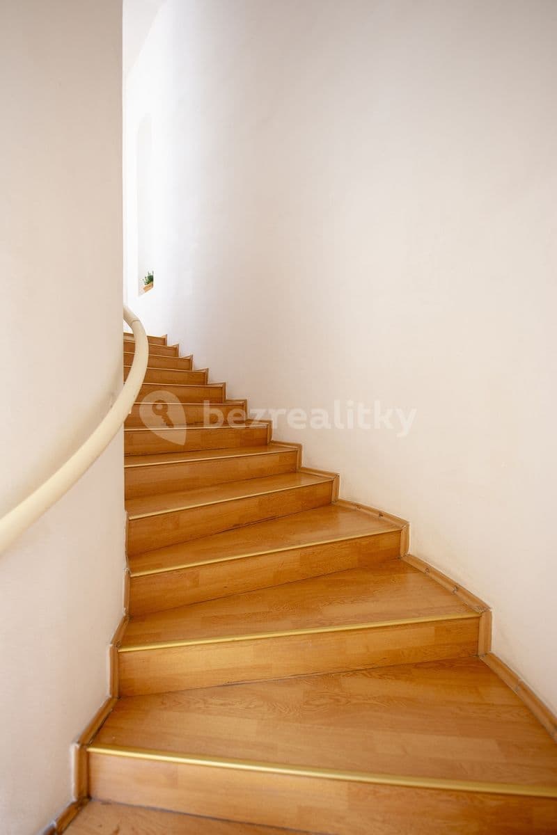 Pronájem bytu 1+kk 27 m², Klimentská, Praha, Praha Pronájem bytu 1+kk 27 m², Klimentská, Praha, Praha