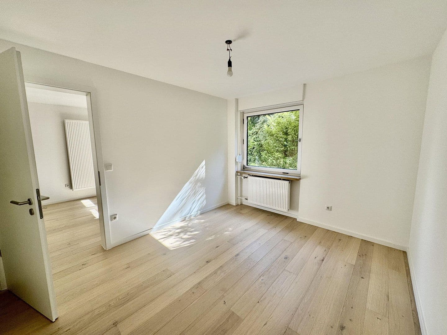 Prodej bytu 3+1 73 m², Oberländerstraße 33, München, Bavorsko Prodej bytu 3+1 73 m², Oberländerstraße 33, München, Bavorsko