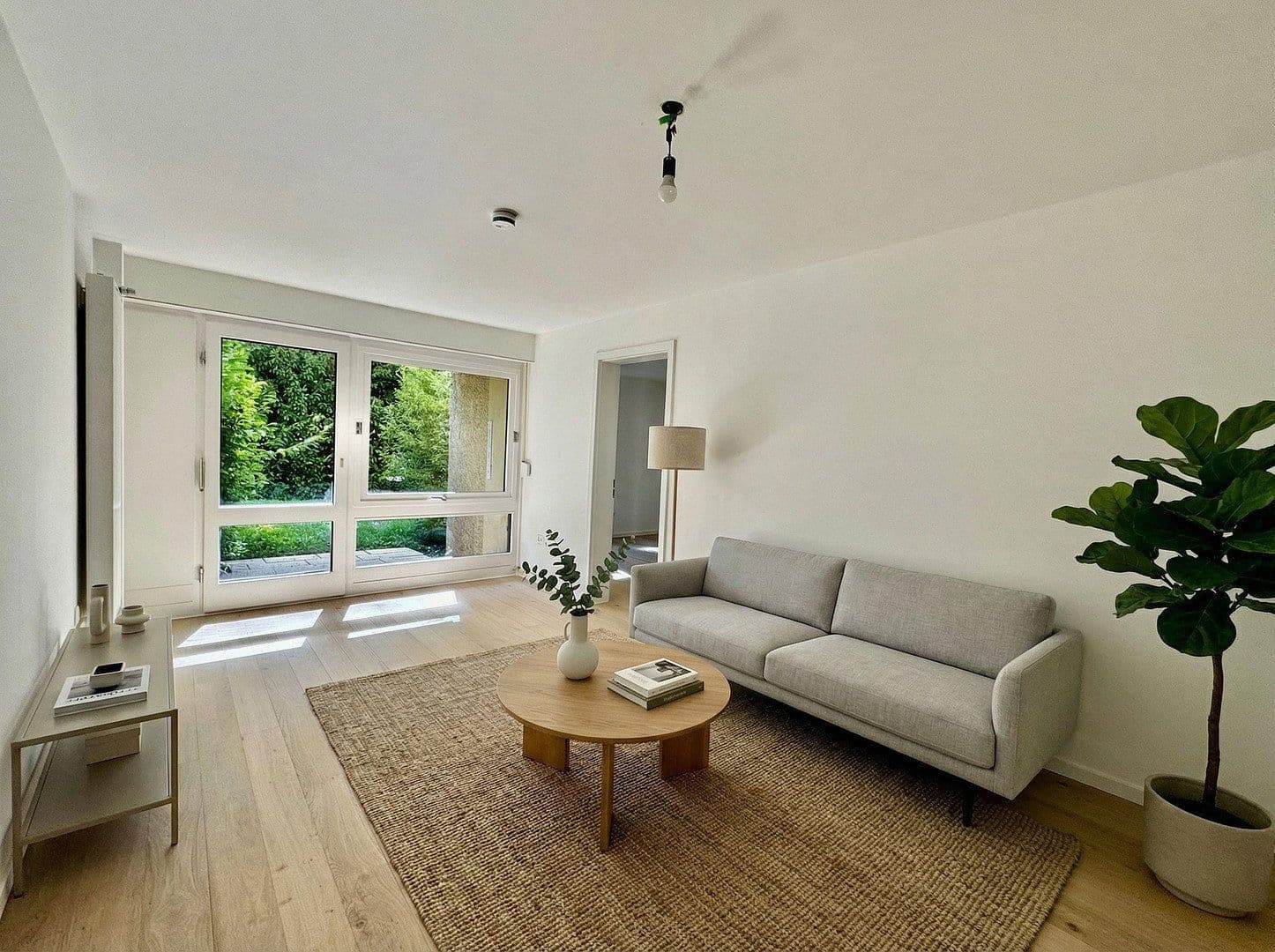 Prodej bytu 3+1 73 m², Oberländerstraße 33, München, Bavorsko Prodej bytu 3+1 73 m², Oberländerstraße 33, München, Bavorsko