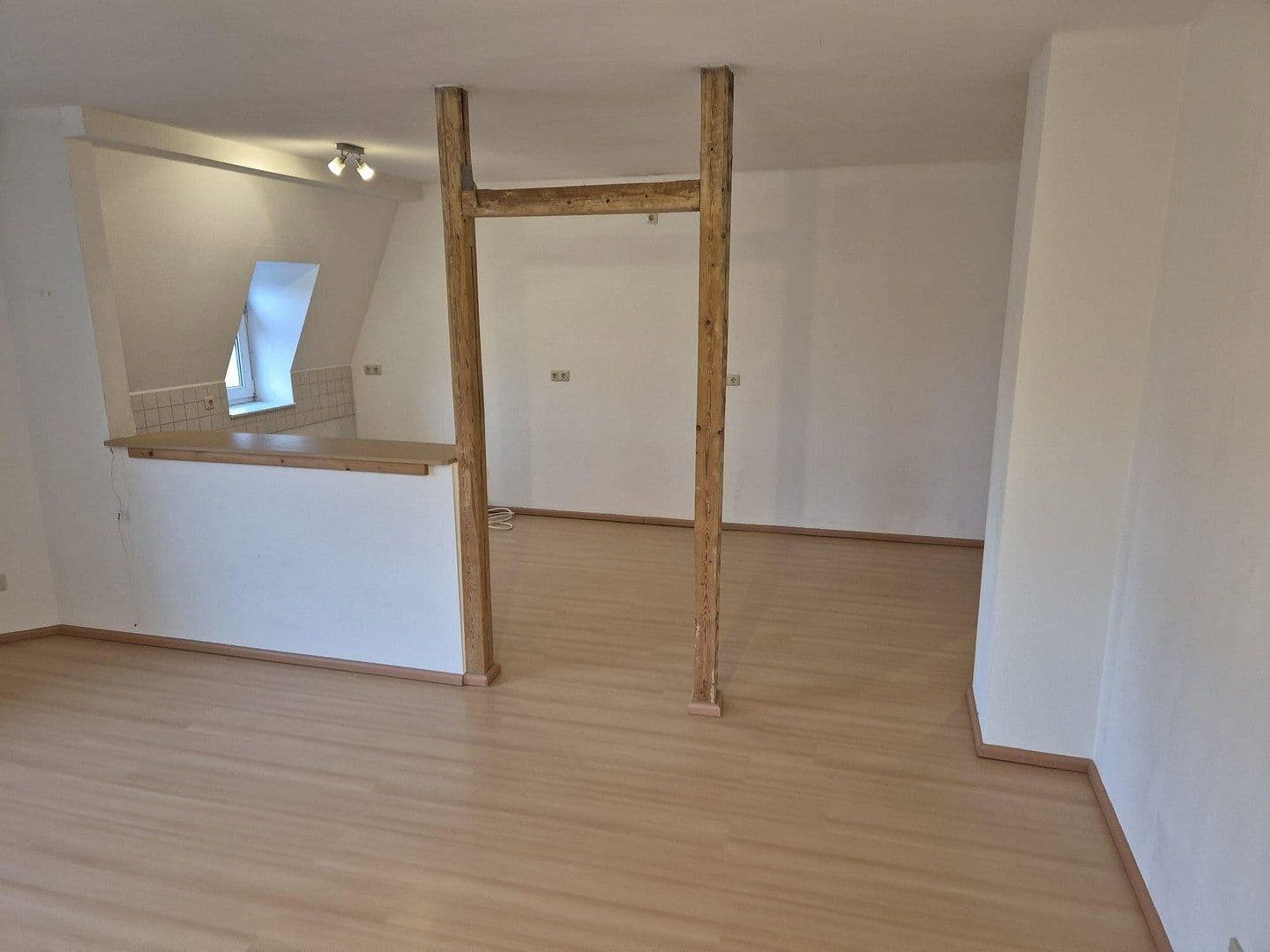 Pronájem bytu 3+1 98 m², Bahnhofstrasse 03, Schwarzenberg/Erzgebirge, Sasko Pronájem bytu 3+1 98 m², Bahnhofstrasse 03, Schwarzenberg/Erzgebirge, Sasko