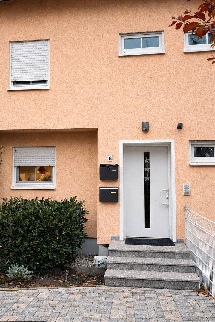 Prodej domu 156 m², pozemek 404 m², Oftersheim, Bádensko-Württembersko Prodej domu 156 m², pozemek 404 m², Oftersheim, Bádensko-Württembersko