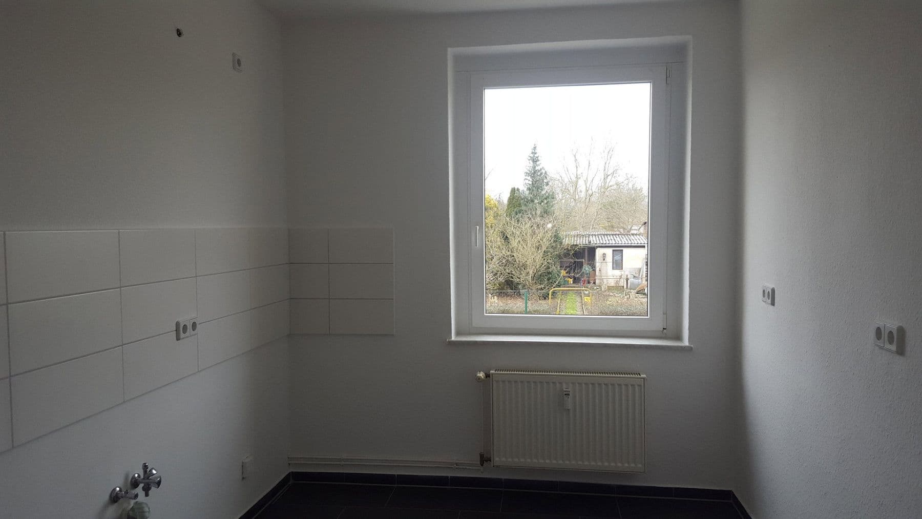 Pronájem bytu 3+1 65 m², Magdeburg, Sasko-Anhaltsko Pronájem bytu 3+1 65 m², Magdeburg, Sasko-Anhaltsko