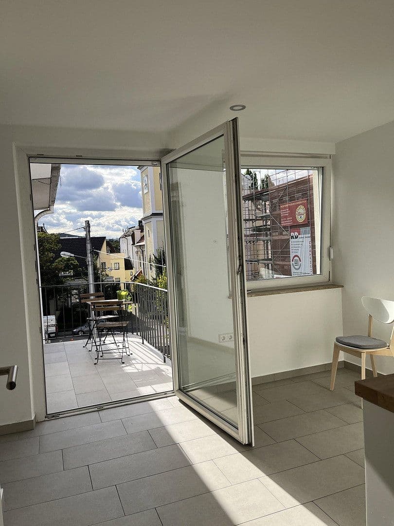 Pronájem bytu 2+1 28 m², Stuttgarter Str.18, Stuttgart, Bádensko-Württembersko Pronájem bytu 2+1 28 m², Stuttgarter Str.18, Stuttgart, Bádensko-Württembersko