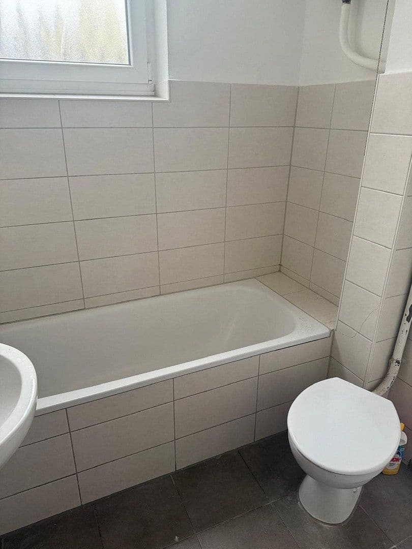 Pronájem bytu 3+1 65 m², Kistnerstraße 25, Bremerhaven, Bremen Pronájem bytu 3+1 65 m², Kistnerstraße 25, Bremerhaven, Bremen