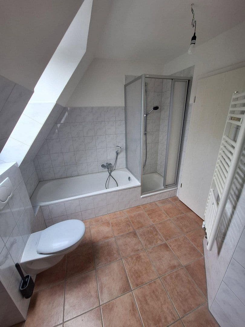 Prodej domu 150 m², pozemek 300 m², Neuendeicher Weg 107a, Tornesch, Šlesvicko-Holštýnsko Prodej domu 150 m², pozemek 300 m², Neuendeicher Weg 107a, Tornesch, Šlesvicko-Holštýnsko