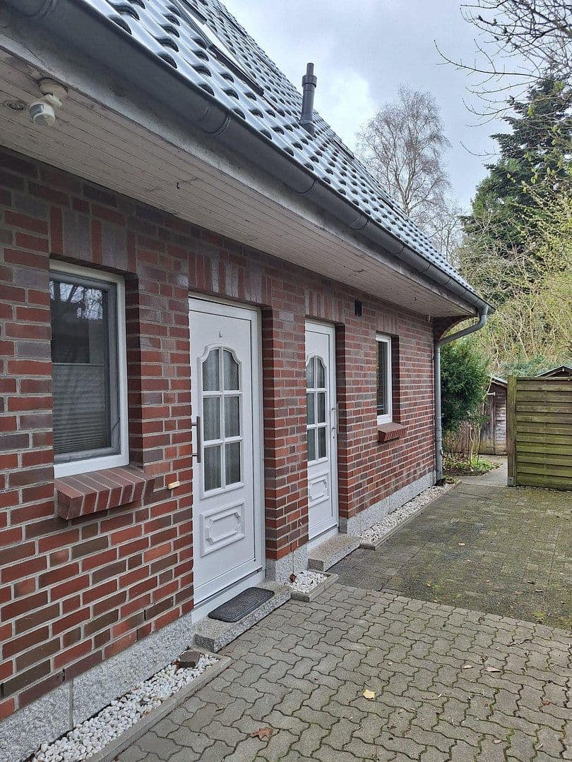 Prodej domu 150 m², pozemek 300 m², Neuendeicher Weg 107a, Tornesch, Šlesvicko-Holštýnsko Prodej domu 150 m², pozemek 300 m², Neuendeicher Weg 107a, Tornesch, Šlesvicko-Holštýnsko