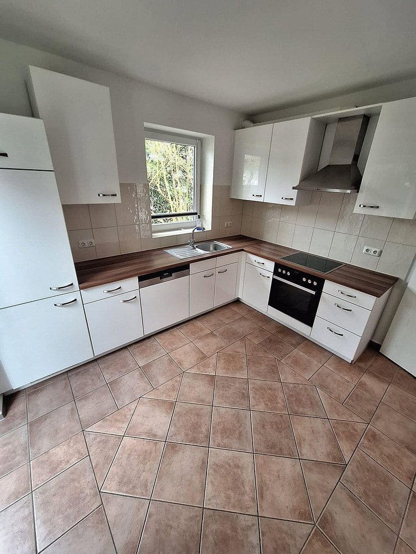 Prodej domu 150 m², pozemek 300 m², Neuendeicher Weg 107a, Tornesch, Šlesvicko-Holštýnsko Prodej domu 150 m², pozemek 300 m², Neuendeicher Weg 107a, Tornesch, Šlesvicko-Holštýnsko