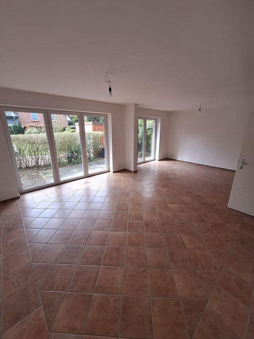 Prodej domu 150 m², pozemek 300 m², Neuendeicher Weg 107a, Tornesch, Šlesvicko-Holštýnsko Prodej domu 150 m², pozemek 300 m², Neuendeicher Weg 107a, Tornesch, Šlesvicko-Holštýnsko