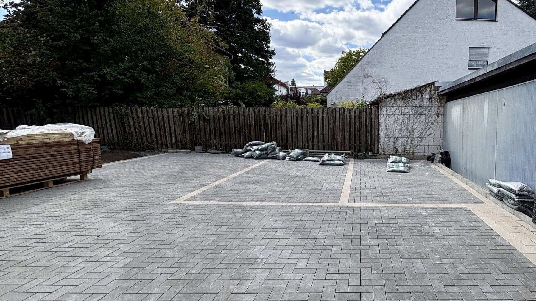 Pronájem bytu 3+1 104 m², Offenbach am Main, Hessen Pronájem bytu 3+1 104 m², Offenbach am Main, Hessen