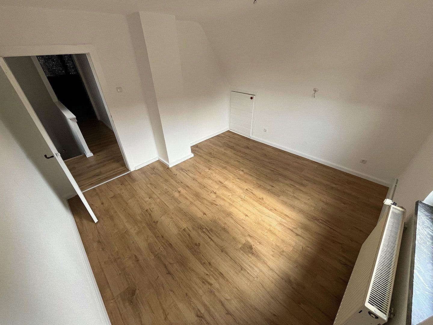 Prodej domu 175 m², pozemek 1.300 m², Am Kleeweiher 5, Dreieich, Hessen Prodej domu 175 m², pozemek 1.300 m², Am Kleeweiher 5, Dreieich, Hessen