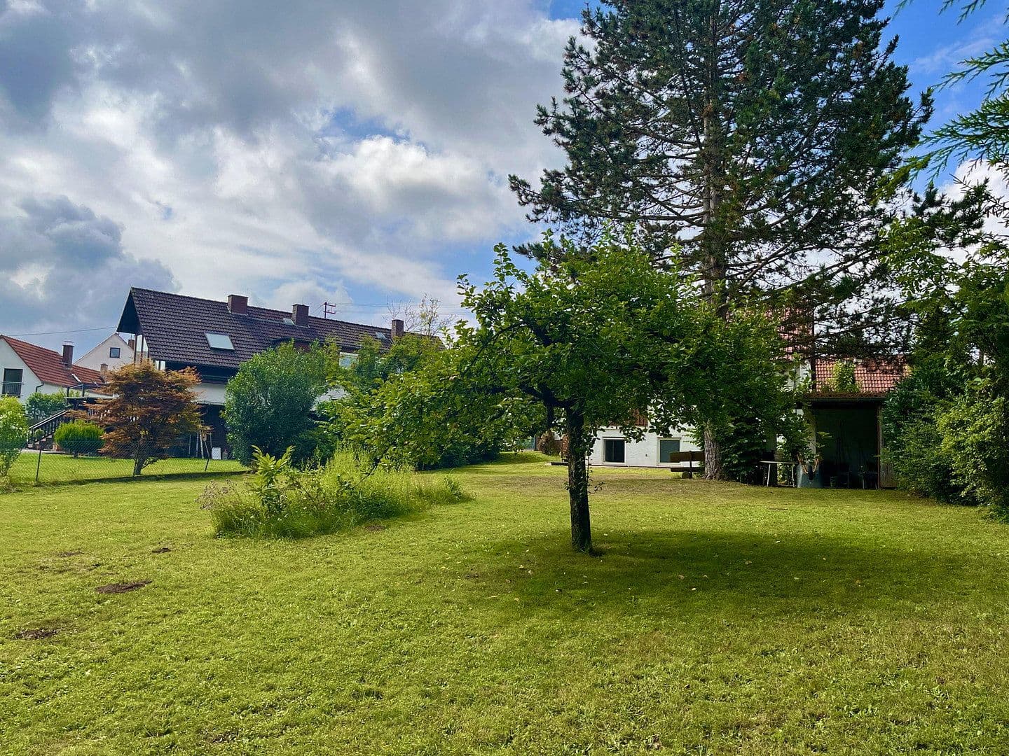 Prodej domu 175 m², pozemek 1.300 m², Am Kleeweiher 5, Dreieich, Hessen Prodej domu 175 m², pozemek 1.300 m², Am Kleeweiher 5, Dreieich, Hessen