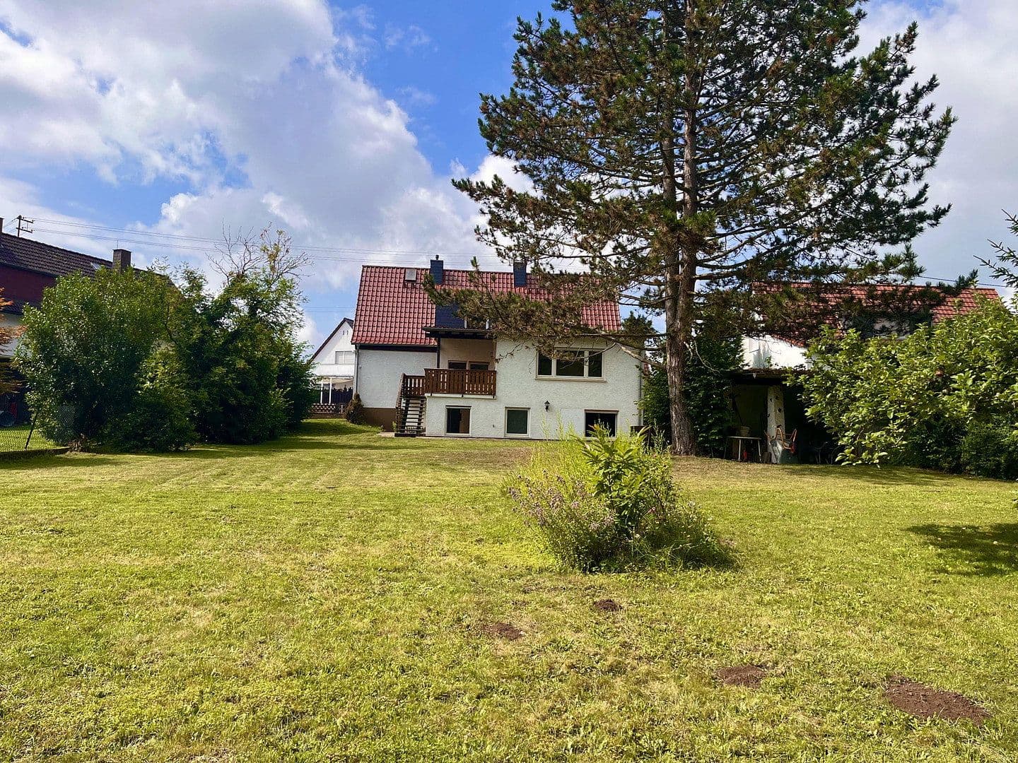 Prodej domu 175 m², pozemek 1.300 m², Am Kleeweiher 5, Dreieich, Hessen Prodej domu 175 m², pozemek 1.300 m², Am Kleeweiher 5, Dreieich, Hessen