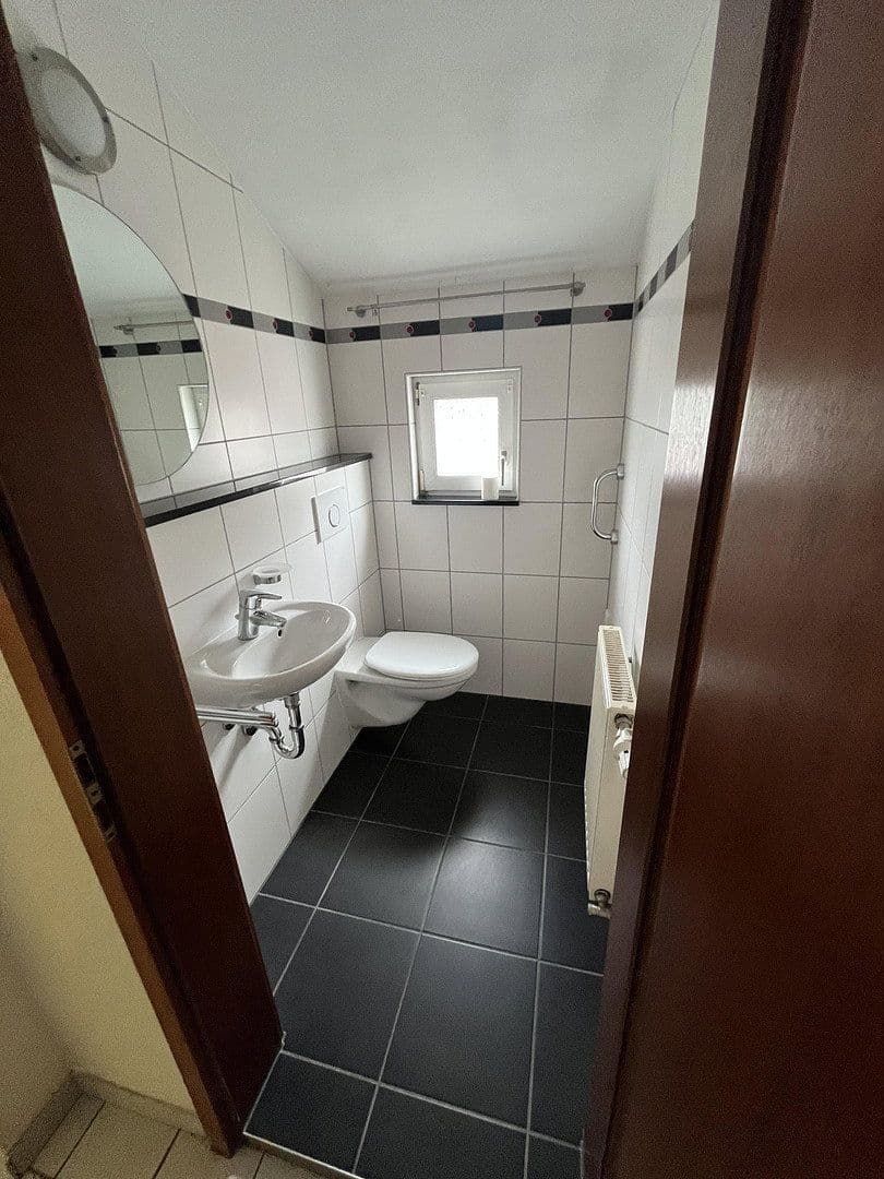 Prodej domu 175 m², pozemek 1.300 m², Am Kleeweiher 5, Dreieich, Hessen Prodej domu 175 m², pozemek 1.300 m², Am Kleeweiher 5, Dreieich, Hessen