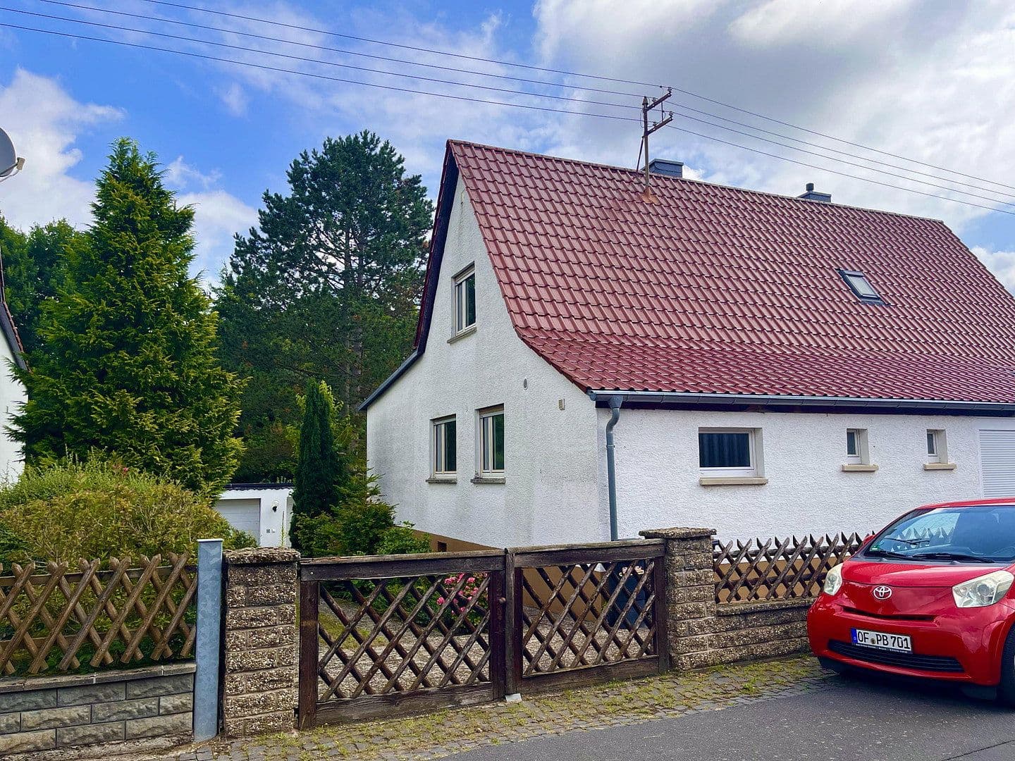 Prodej domu 175 m², pozemek 1.300 m², Am Kleeweiher 5, Dreieich, Hessen Prodej domu 175 m², pozemek 1.300 m², Am Kleeweiher 5, Dreieich, Hessen