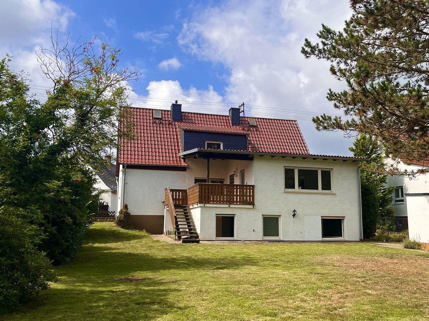 Prodej domu 175 m², pozemek 1.300 m², Am Kleeweiher 5, Dreieich, Hessen Prodej domu 175 m², pozemek 1.300 m², Am Kleeweiher 5, Dreieich, Hessen