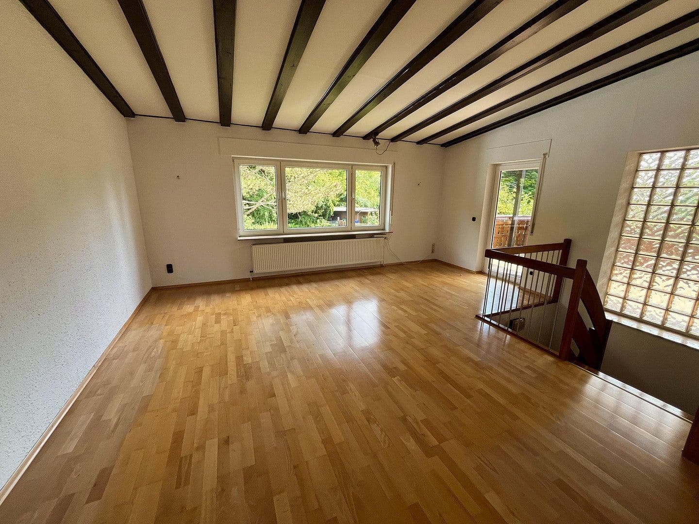 Prodej domu 175 m², pozemek 1.300 m², Am Kleeweiher 5, Dreieich, Hessen Prodej domu 175 m², pozemek 1.300 m², Am Kleeweiher 5, Dreieich, Hessen