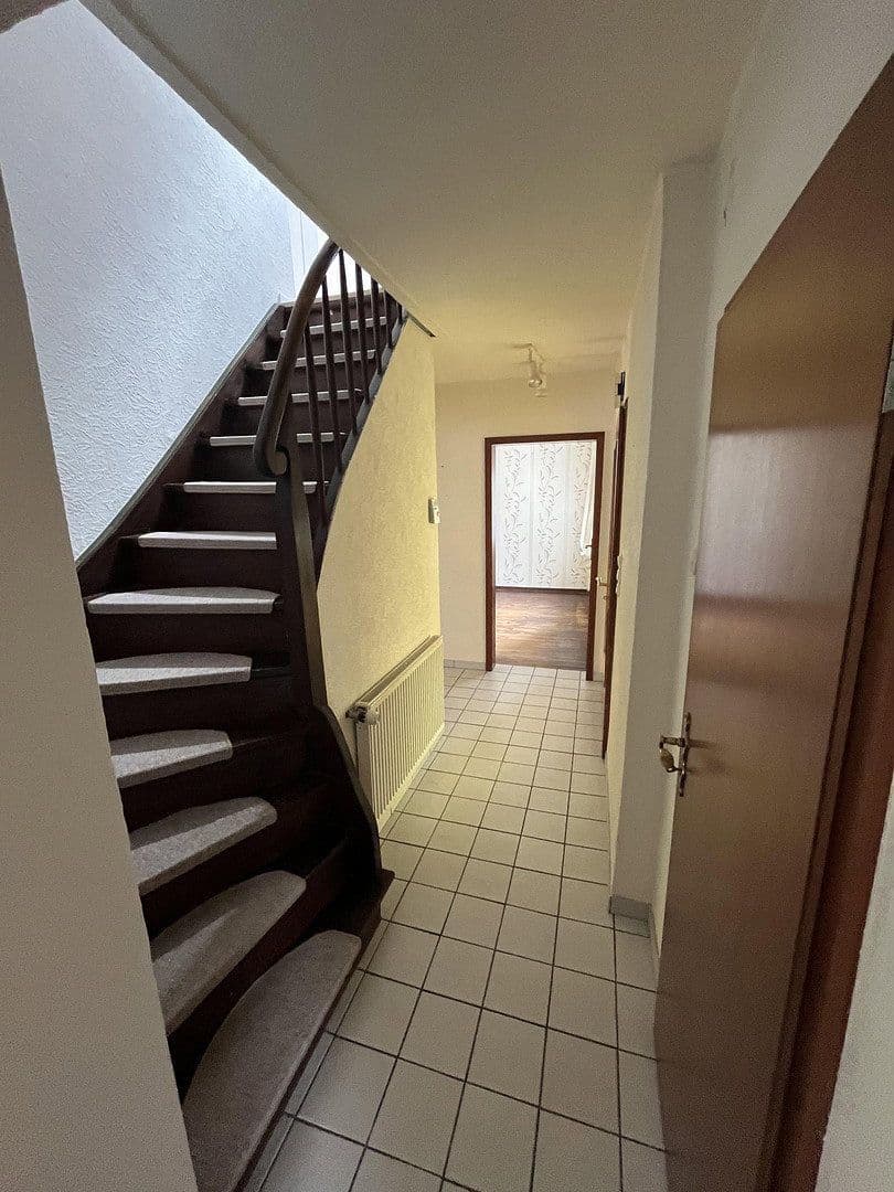 Prodej domu 175 m², pozemek 1.300 m², Am Kleeweiher 5, Dreieich, Hessen Prodej domu 175 m², pozemek 1.300 m², Am Kleeweiher 5, Dreieich, Hessen