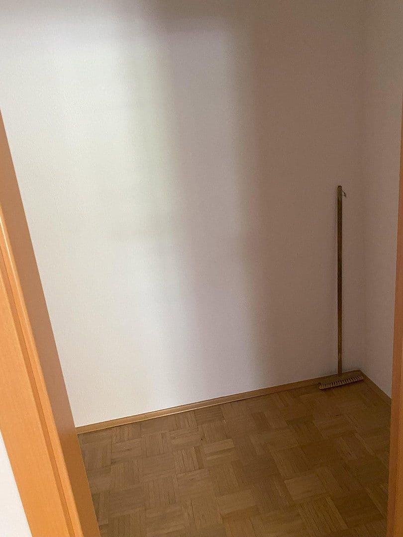 Prodej domu 215 m², pozemek 597 m², Essen, Severní Porýní-Vestfálsko Prodej domu 215 m², pozemek 597 m², Essen, Severní Porýní-Vestfálsko