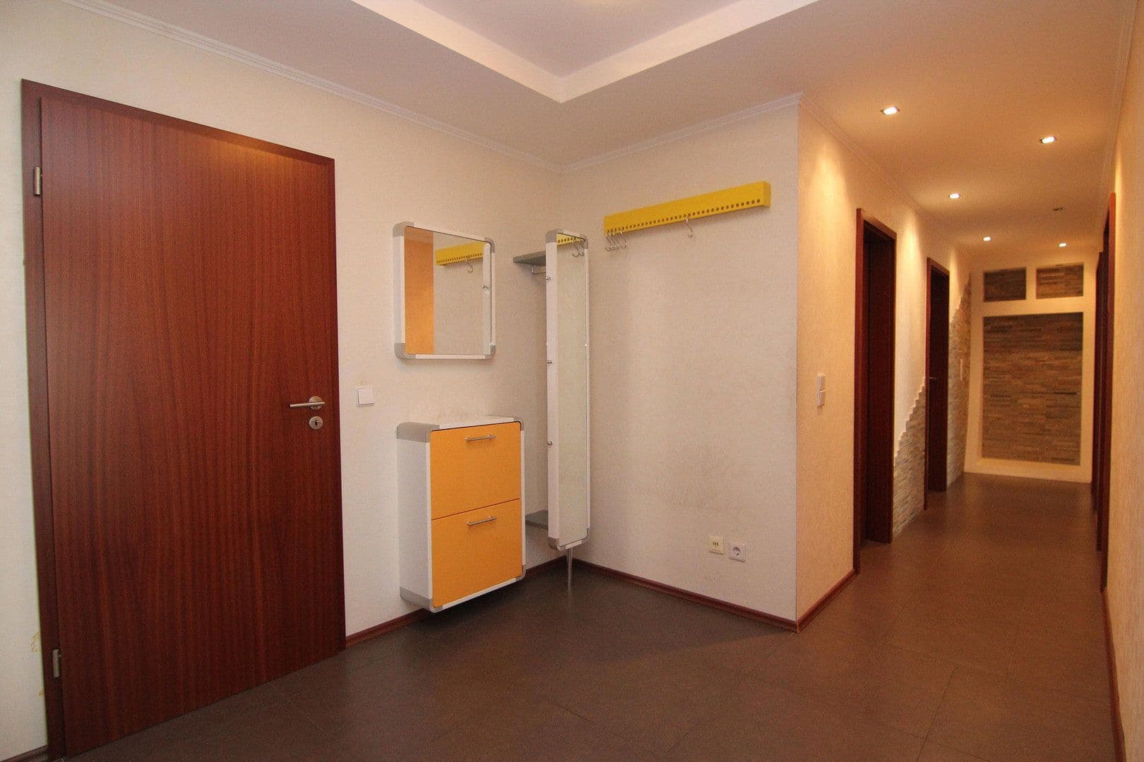 Prodej domu 220 m², pozemek 487 m², Königsberger Str. 16, Meckenheim, Severní Porýní-Vestfálsko Prodej domu 220 m², pozemek 487 m², Königsberger Str. 16, Meckenheim, Severní Porýní-Vestfálsko