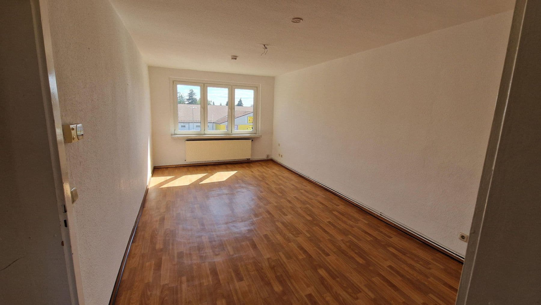 Pronájem bytu 3+1 55 m², Wernstedter Str. 4, Kalbe (Milde), Sasko-Anhaltsko Pronájem bytu 3+1 55 m², Wernstedter Str. 4, Kalbe (Milde), Sasko-Anhaltsko