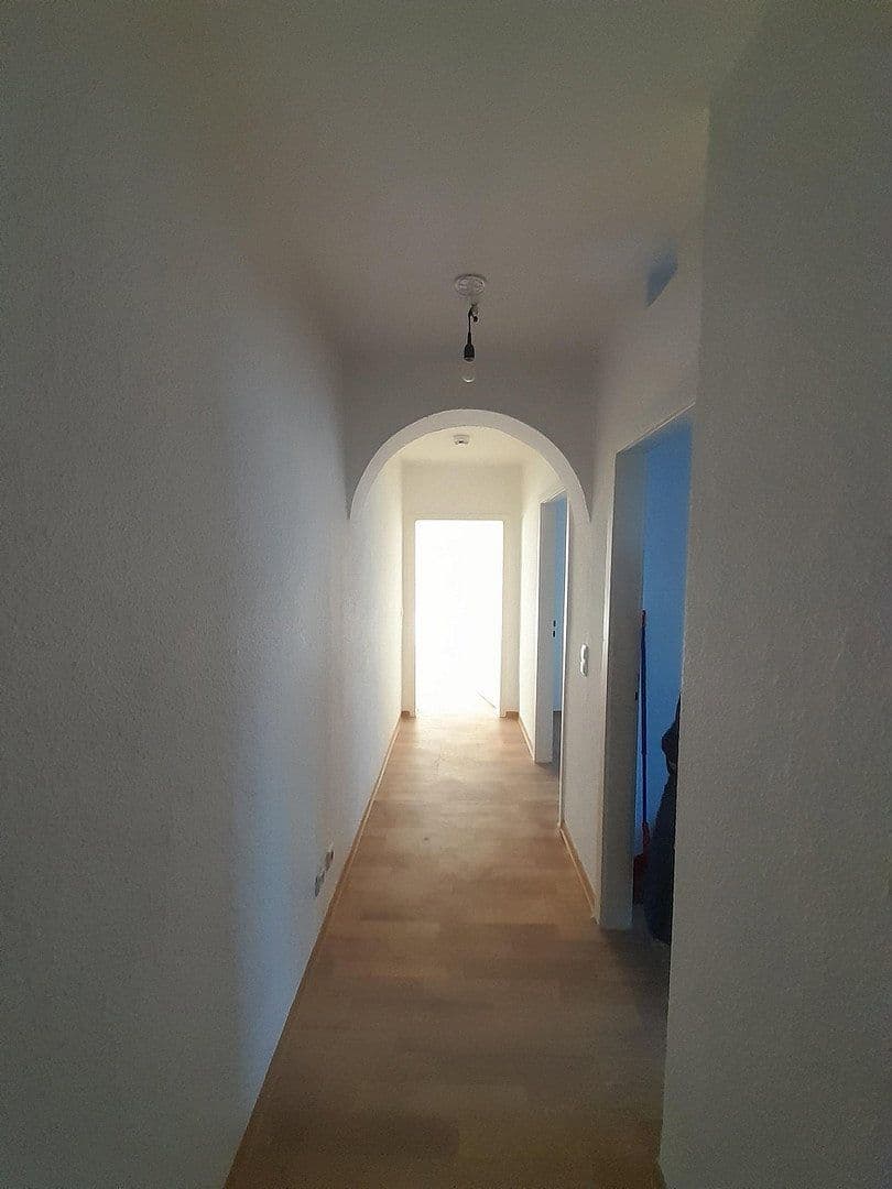 Pronájem bytu 3+1 55 m², Wernstedter Str. 4, Kalbe (Milde), Sasko-Anhaltsko Pronájem bytu 3+1 55 m², Wernstedter Str. 4, Kalbe (Milde), Sasko-Anhaltsko