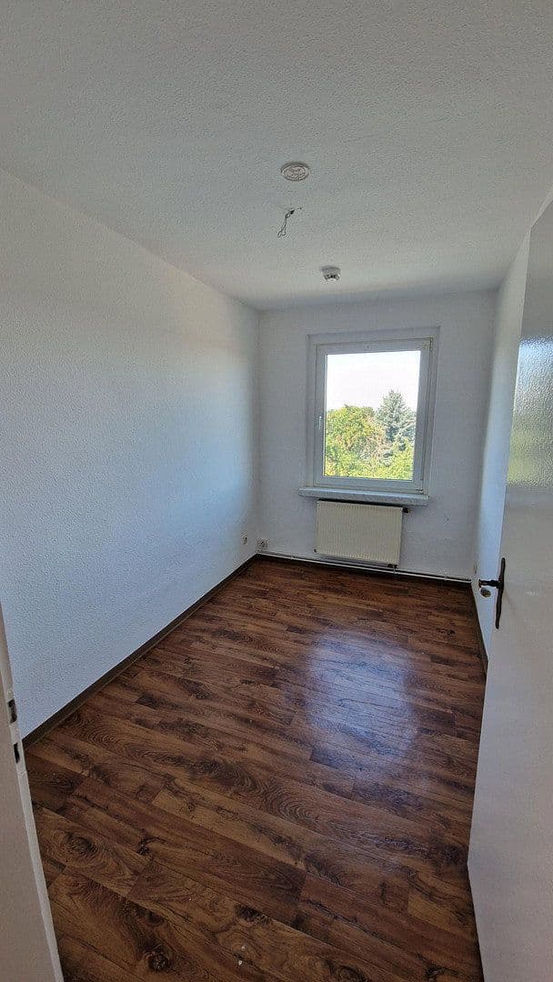 Pronájem bytu 3+1 55 m², Wernstedter Str. 4, Kalbe (Milde), Sasko-Anhaltsko Pronájem bytu 3+1 55 m², Wernstedter Str. 4, Kalbe (Milde), Sasko-Anhaltsko