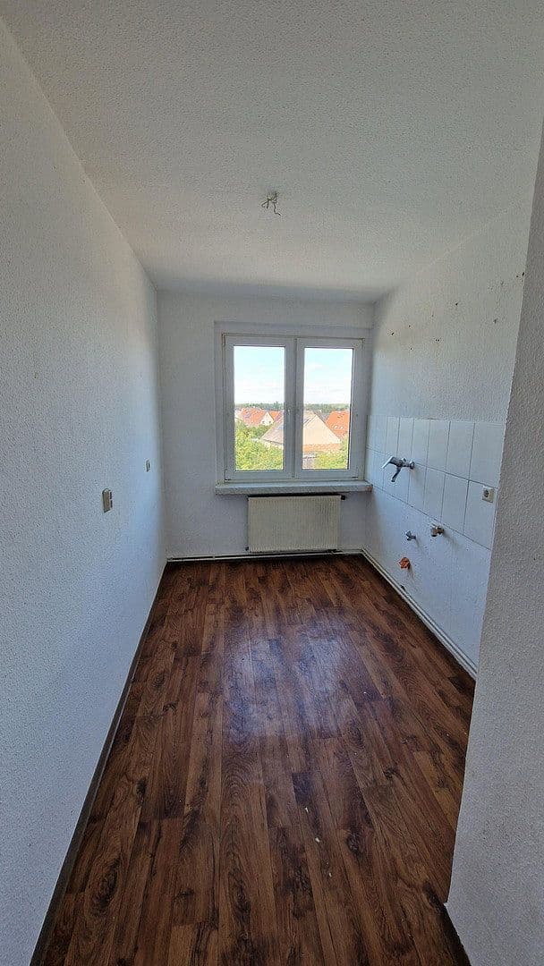 Pronájem bytu 3+1 55 m², Wernstedter Str. 4, Kalbe (Milde), Sasko-Anhaltsko Pronájem bytu 3+1 55 m², Wernstedter Str. 4, Kalbe (Milde), Sasko-Anhaltsko