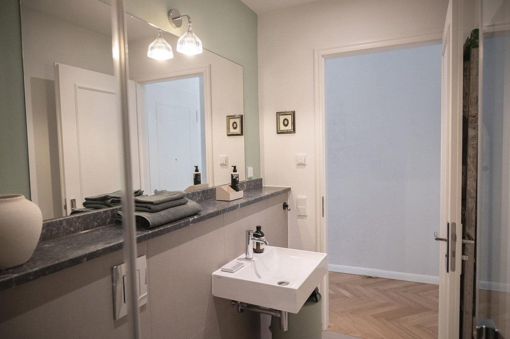 Pronájem bytu 1+1 38 m², Berlin, Berlín Pronájem bytu 1+1 38 m², Berlin, Berlín