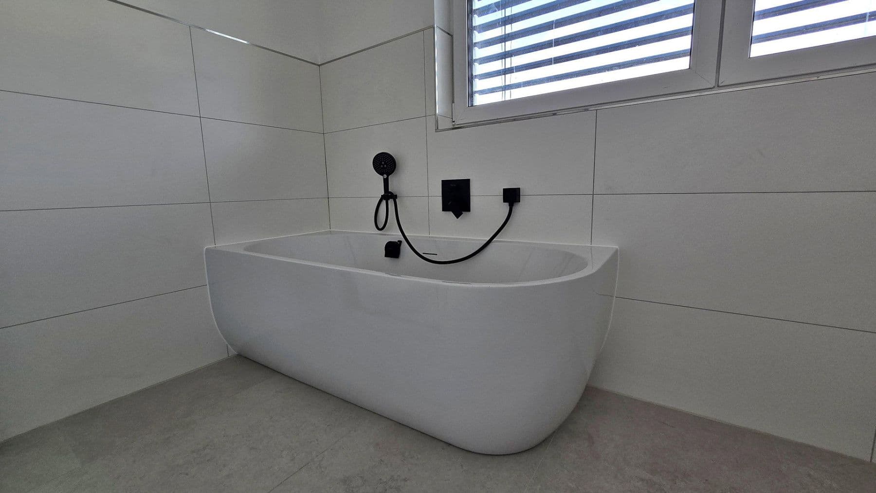 Pronájem domu 152 m², pozemek 100 m², Bornheim, Severní Porýní-Vestfálsko Pronájem domu 152 m², pozemek 100 m², Bornheim, Severní Porýní-Vestfálsko