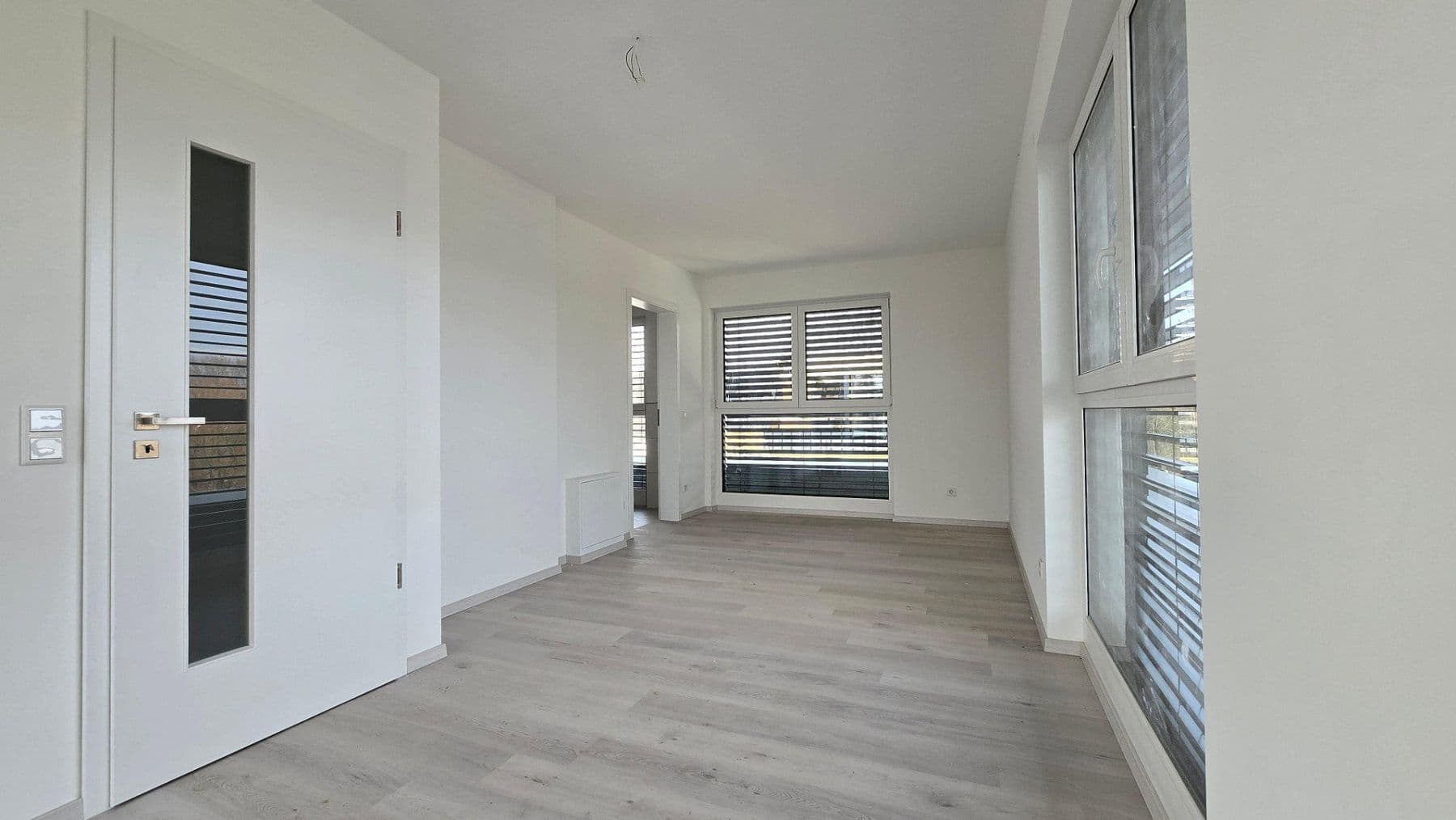 Pronájem domu 152 m², pozemek 100 m², Bornheim, Severní Porýní-Vestfálsko Pronájem domu 152 m², pozemek 100 m², Bornheim, Severní Porýní-Vestfálsko