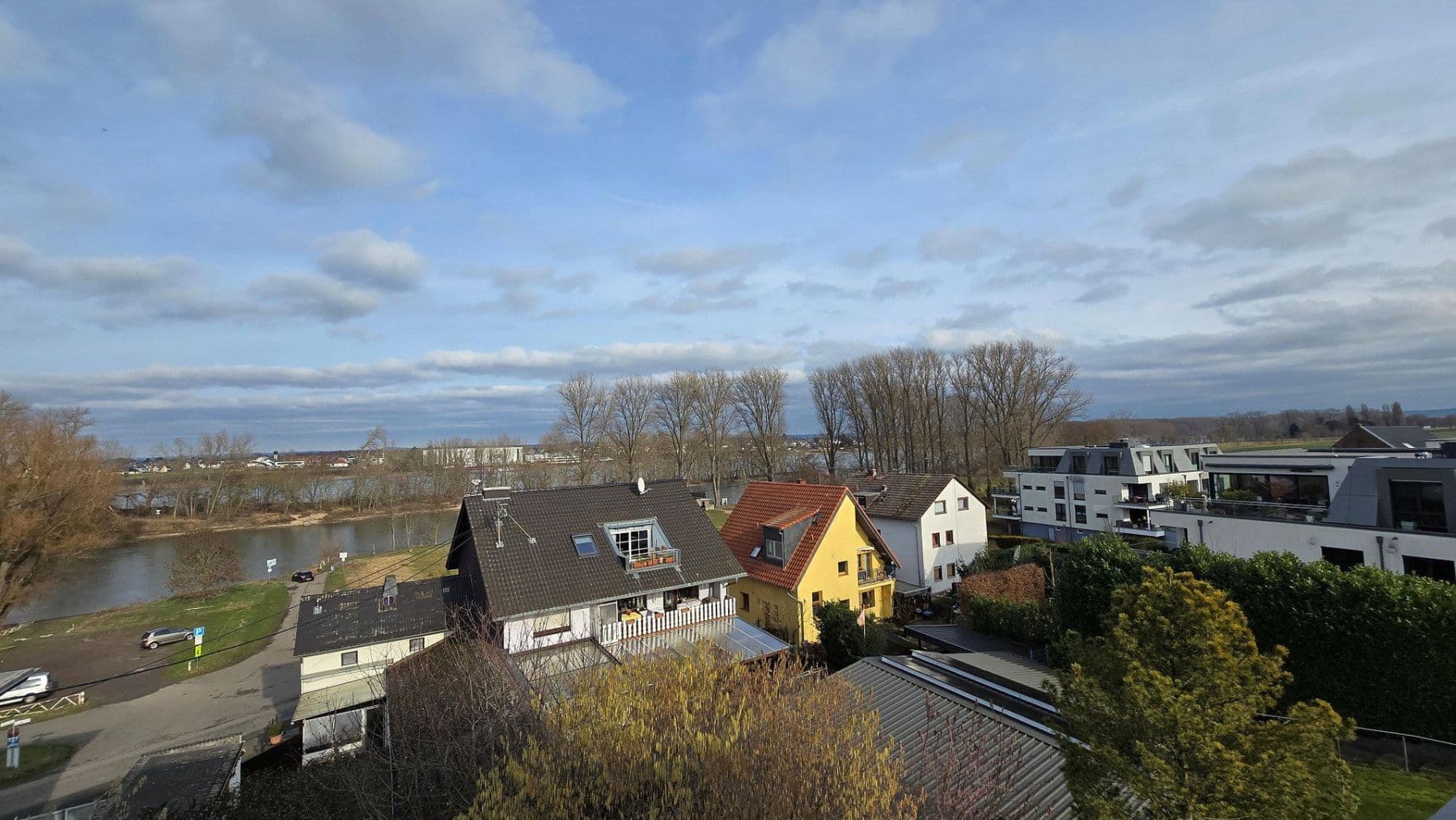 Pronájem domu 152 m², pozemek 100 m², Bornheim, Severní Porýní-Vestfálsko Pronájem domu 152 m², pozemek 100 m², Bornheim, Severní Porýní-Vestfálsko