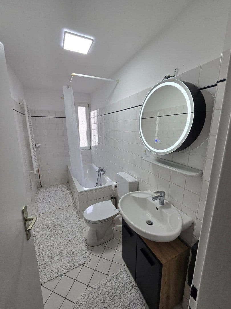 Pronájem bytu 3+1 73 m², Feldbergstraße 9, Frankfurt am Main, Hessen Pronájem bytu 3+1 73 m², Feldbergstraße 9, Frankfurt am Main, Hessen