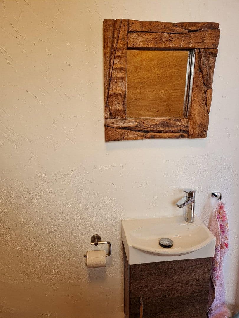 Pronájem domu 180 m², pozemek 500 m², Gelnhausen, Hessen Pronájem domu 180 m², pozemek 500 m², Gelnhausen, Hessen