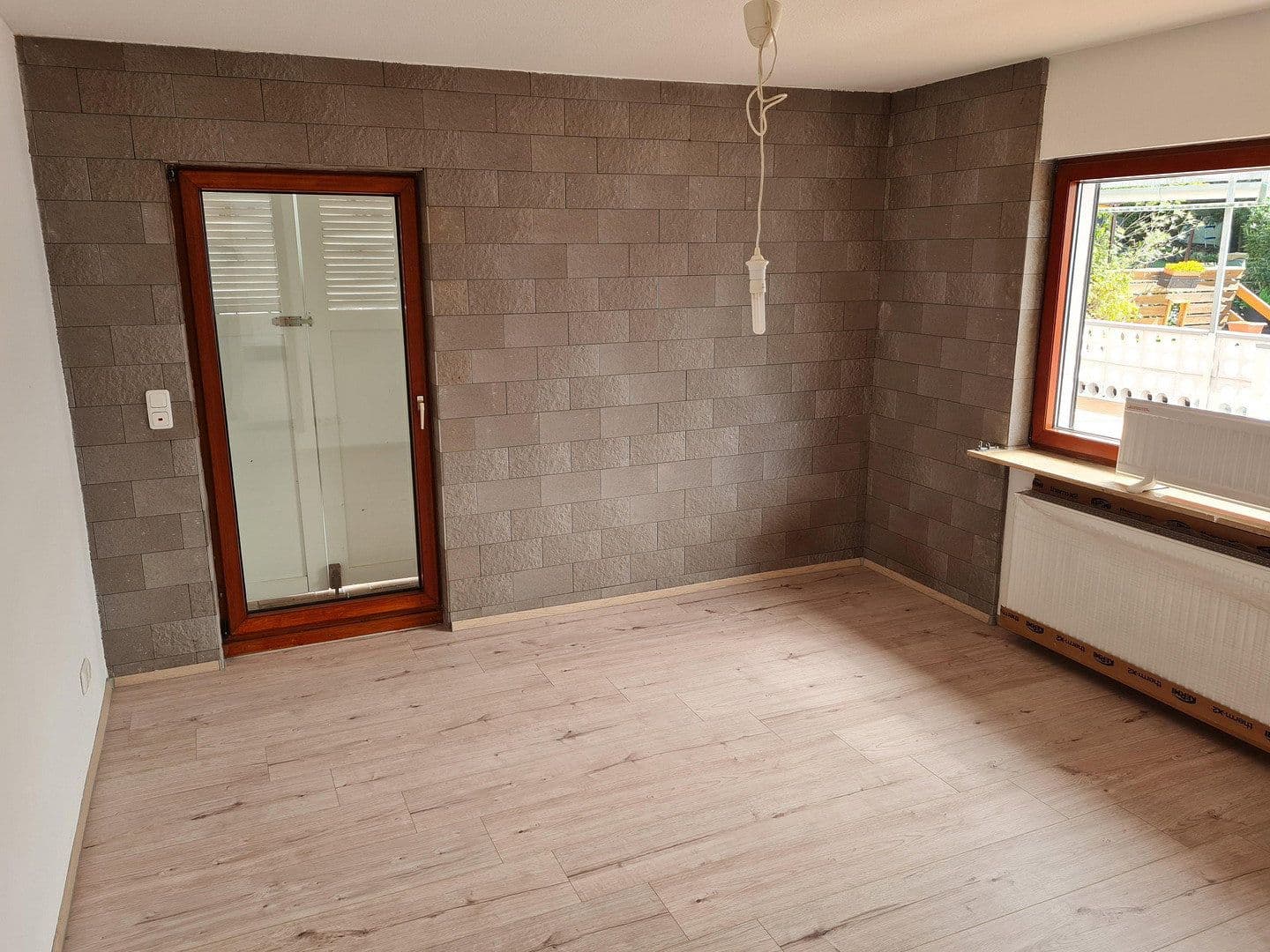 Pronájem domu 180 m², pozemek 500 m², Gelnhausen, Hessen Pronájem domu 180 m², pozemek 500 m², Gelnhausen, Hessen