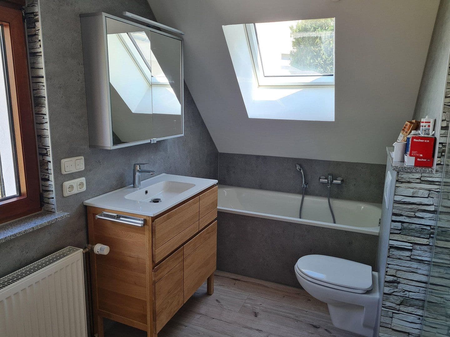 Pronájem domu 180 m², pozemek 500 m², Gelnhausen, Hessen Pronájem domu 180 m², pozemek 500 m², Gelnhausen, Hessen